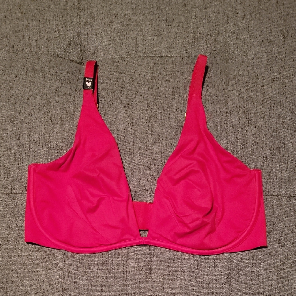 Victoria's Secret Incredible Ultimate Plunge Bra Lipstick Red Sz. 34DD
